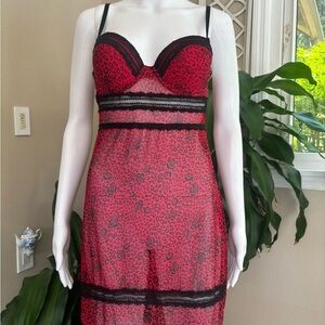 Marilyn Monroe Red and Black Leopard Chemise